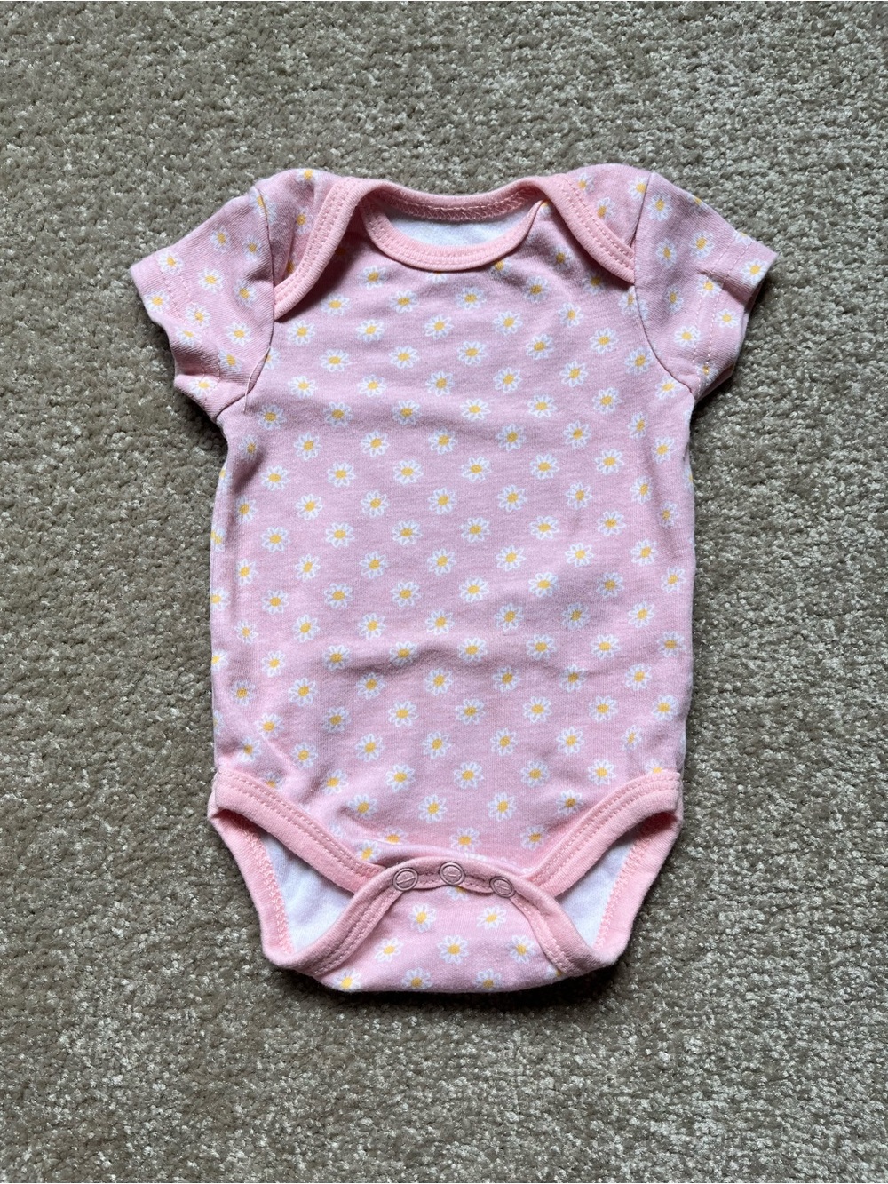 3/$10 or 5/$15 Pink Daisy Baby One-Piece Bodysuit